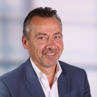 Helmut Theil Email