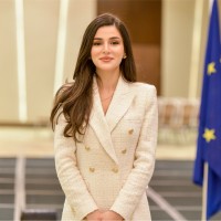 CommWithUs Employee Aydan Topchibasheva's profile photo