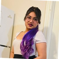 Neeti Momaya Email