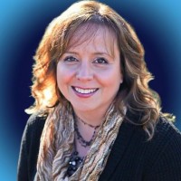 Elizabeth Kraus Email & Phone Number