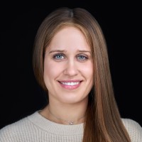 Playlearn USA Employee Hannah Spira's profile photo