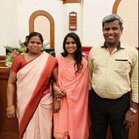 Meenakshi Muthu's profile photo