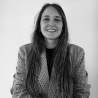 Shake Again Employee Luciana Vadillo's profile photo