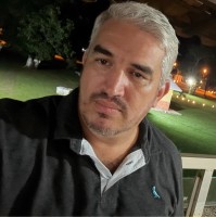 Douglas Cunha Email