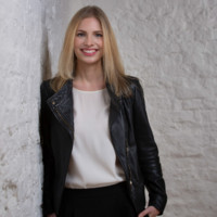 Julia Groß Email & Phone Number
