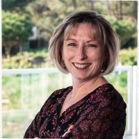 Guenaelle Holloway Email