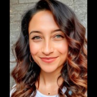 SecilStore Employee Ozlem Belorenoglu's profile photo