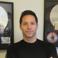Primary Wave Employee Robby Hoffman's profile photo