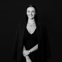Claudia Brunker Email & Phone Number