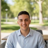 Marcos Manzano Email