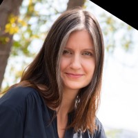 Sarah Jarvis Email & Phone Number