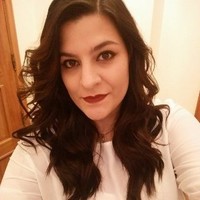 Ivone Correia Email