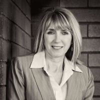 Cushman & Wakefield Iowa Commercial Advisors Employee Elizabeth Doerrfeld's profile photo