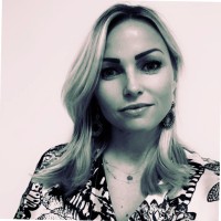 Irma van Riet Email