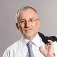Avallon MBO Employee Krzysztof Kuzbik's profile photo