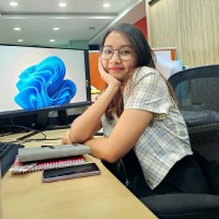 Main Constructions Employee Po Po's profile photo