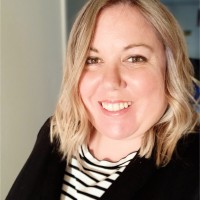 SewingMachinesPlus.com Employee Lauren Hooper's profile photo