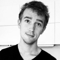 Simon Engelsted Email