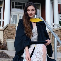 Nova Sienkiewicz Email