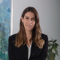 Elif Kemahlı Email