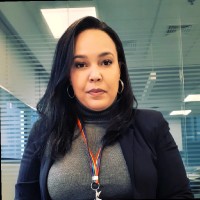 Patrícia dos Santos Email