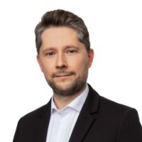 Bartek Jaroszewski Email