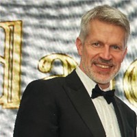 E-mail e número de telefone de Jason Carruthers