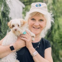 Carrie Welch Email & Phone Number