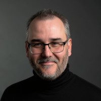 Iain Darby Email
