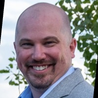 initial.IT Employee James Pray's profile photo