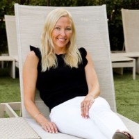 Christina Walton