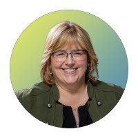 HALLSTA Employee Renee Fields's profile photo