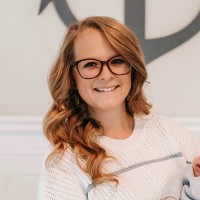 Karlee Bell Email & Phone Number