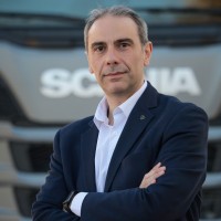 Adrián Castrataro Email