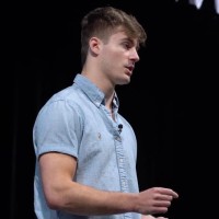 Gavin Lira