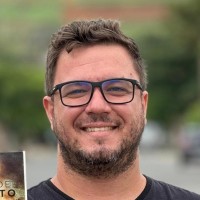 Hevid Medeiros Email