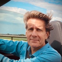Uli Lang Email