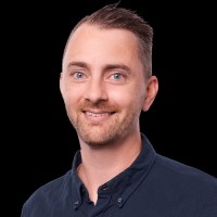 Optimising Employee James Richardson's profile photo