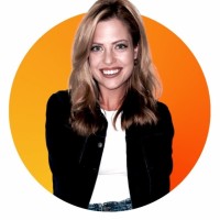 AdvisorLearn Employee Kara Voll's profile photo