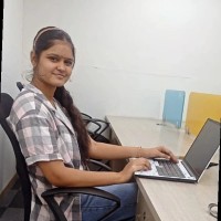 pixel truth Employee Pari Sharma's profile photo