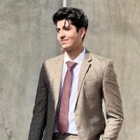 Abdullah Qamar Email