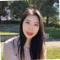 FACTBLOCK Employee Julia Park's profile photo