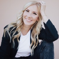 Amber Henrie's profile photo