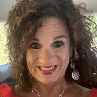 KOMATSU AMERICA Employee Gina Moore's profile photo