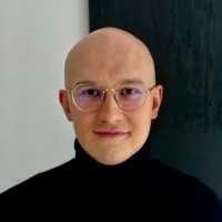Michał Grzeliński Email