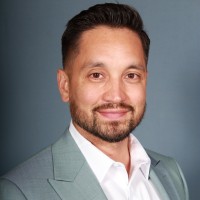 Email e telefono di Josh King