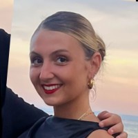 Alexandra Coll Email