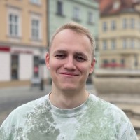 Artem Ivanov Email