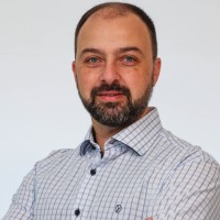 Marcio Rossi Email