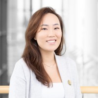 Looly Lee Email & Phone Number